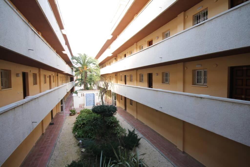 Apartamento Con Vistas Al Mar En Cambrils Exterior photo